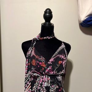 Like New - White House Black Market - Maxi dress; perfect for summer!